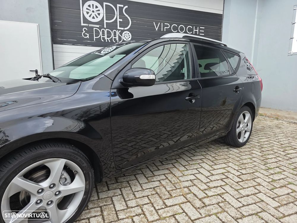 Kia Ceed SW 1.6 CRDi EX ISG - 26