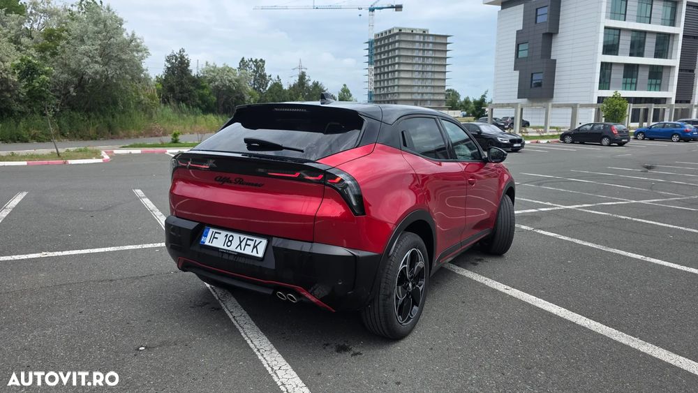 Alfa Romeo Junior 1.2 VGT Ibrida Speciale - 3