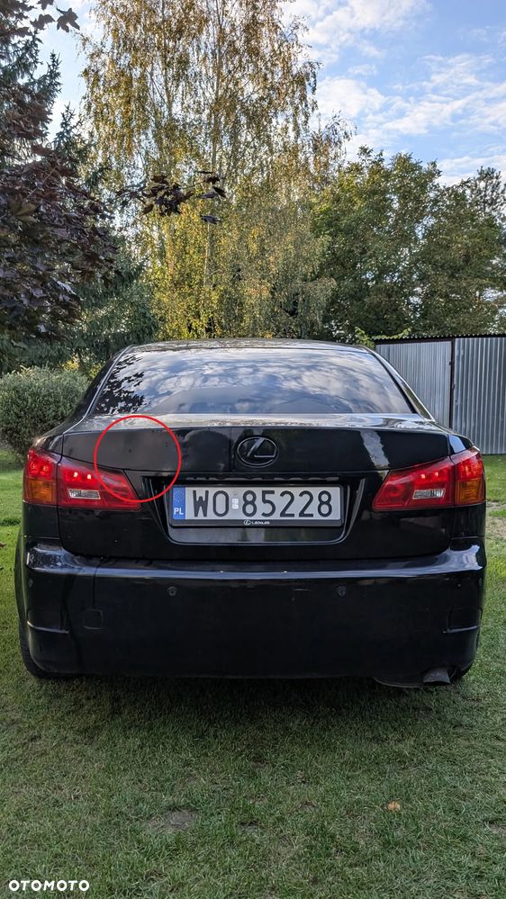 Lexus IS - 2
