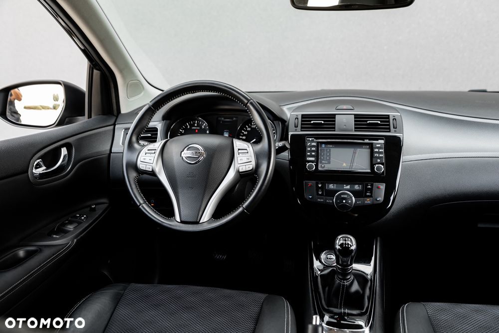 Nissan Pulsar 1.6 DIG-T Tekna - 26