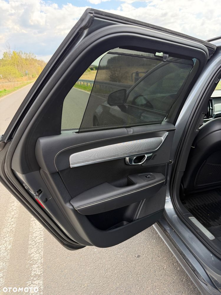 Volvo V90 D4 AWD R-Design - 23