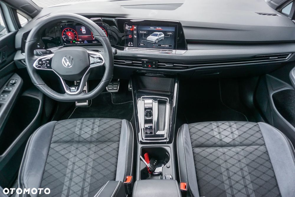Volkswagen Golf 1.5 eTSI mHEV R-Line DSG - 35