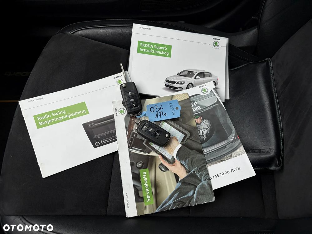 Skoda Superb 2.0 TDI Ambition DSG - 37