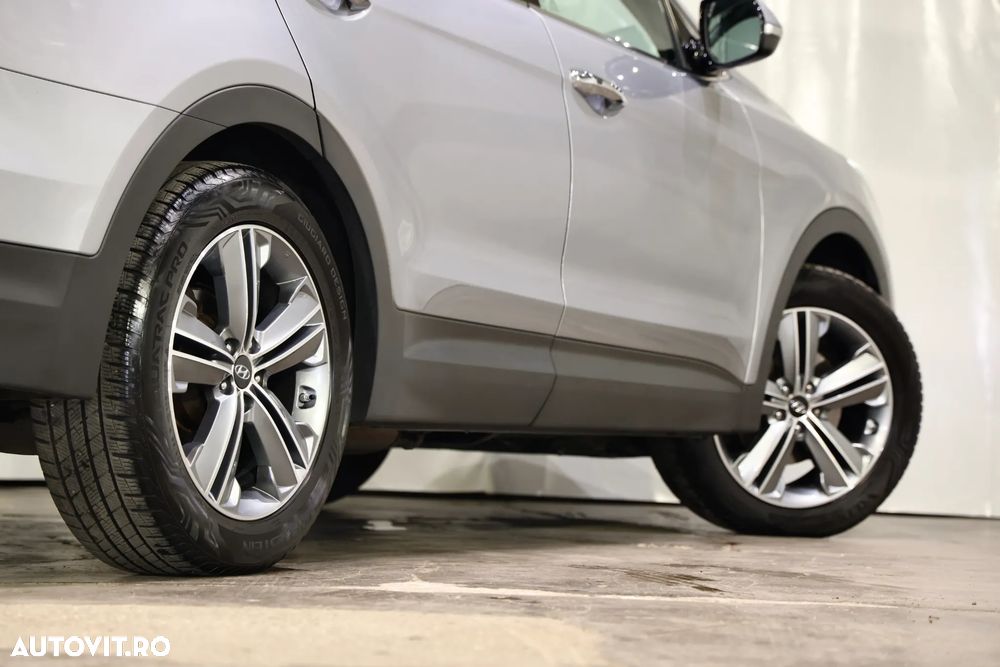 Hyundai Santa Fe 2.2 CRDi 4WD Automatik Premium - 33