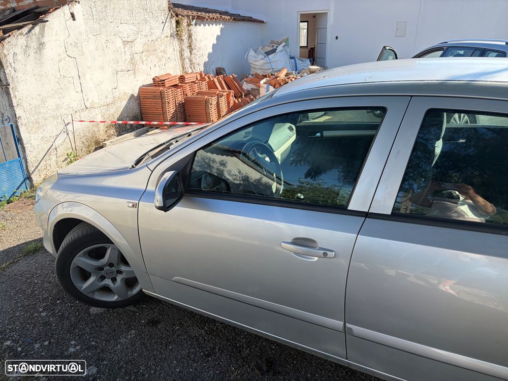 Opel Astra 1.3 CDTI Enjoy EcoFLEX - 3