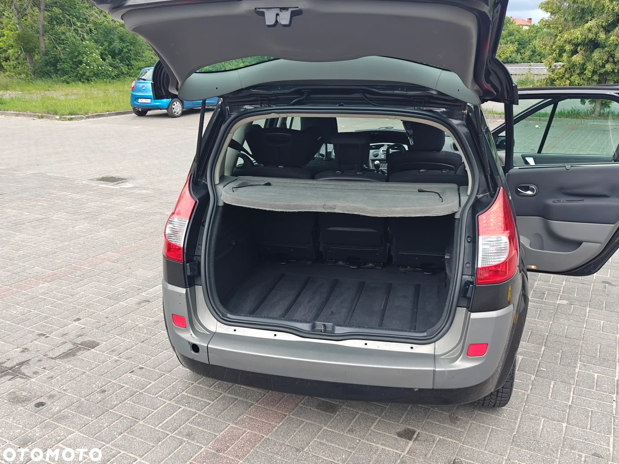 Renault Scenic 1.6 16V Confort Expression - 7