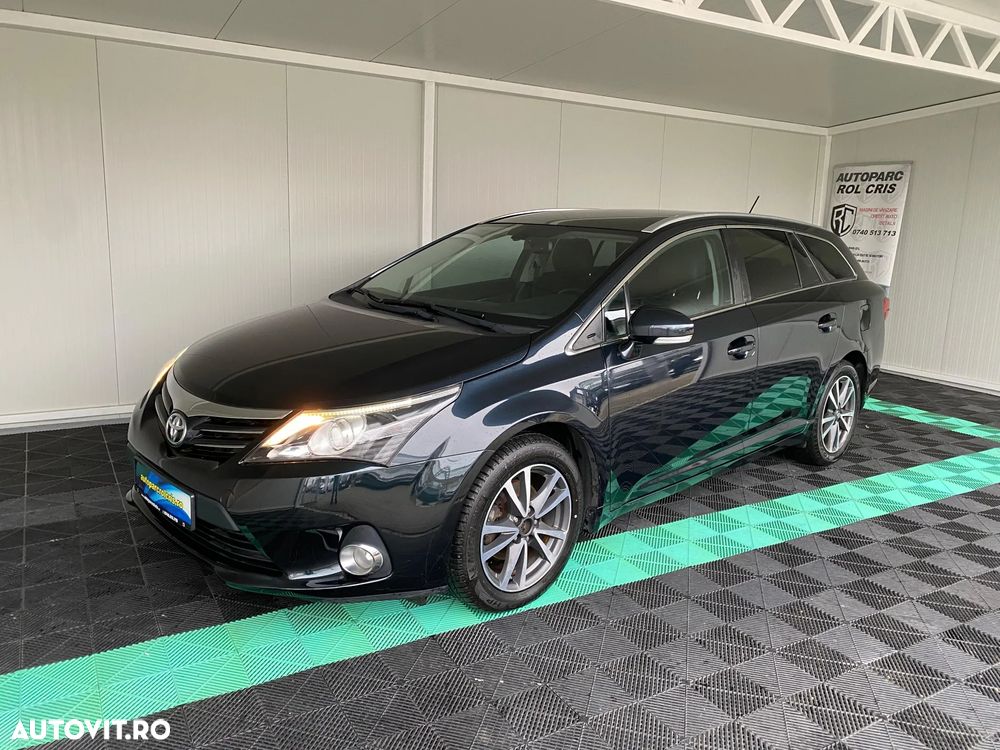 Toyota Avensis Combi 2.0 D-4D - 3