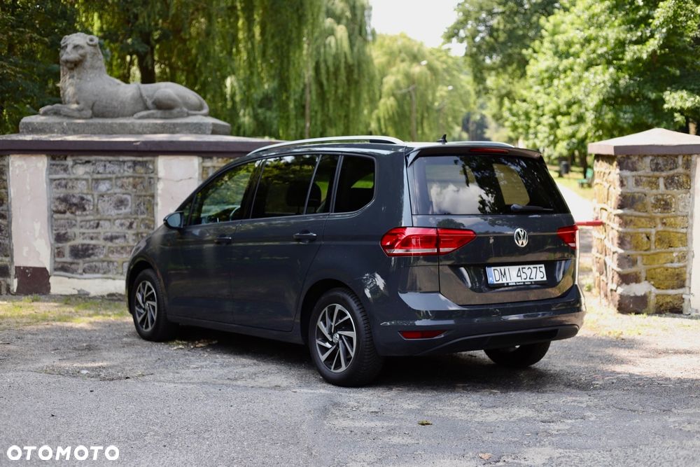 Volkswagen Touran 1.6 TDI SCR DSG Join - 10