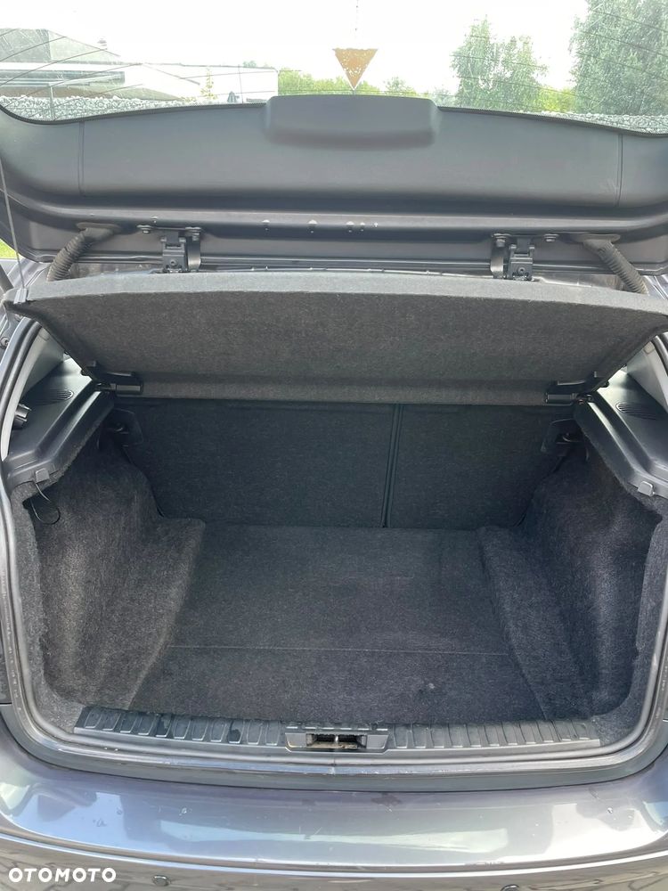 BMW Seria 1 116i - 26