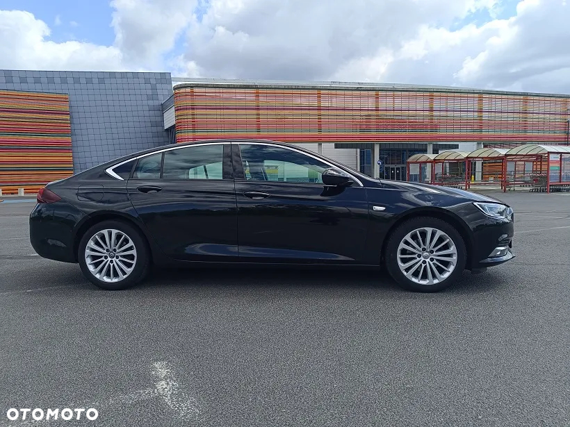 Opel Insignia 1.5 T Elite S&S - 4