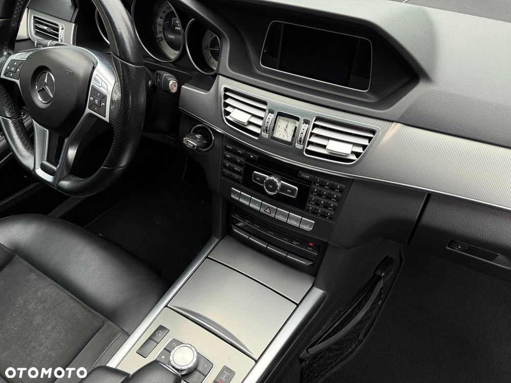 Mercedes-Benz Klasa E 250 CDI 7G-TRONIC Avantgarde - 36