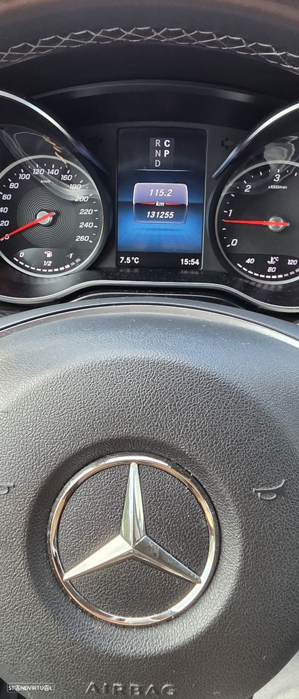 Mercedes-Benz V 220 d Longo Avantgarde - 9