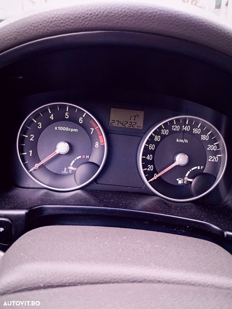 Hyundai Accent 2007 photo 3