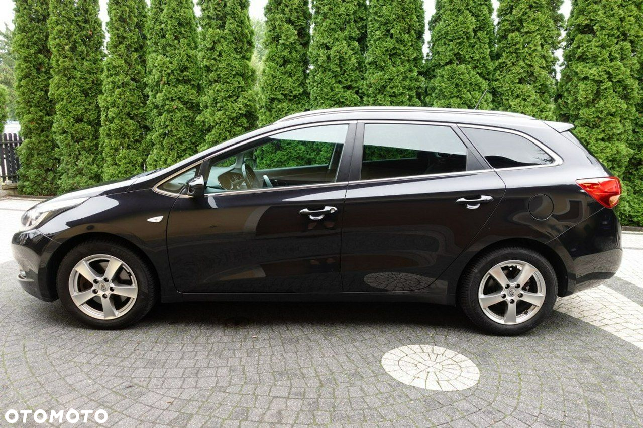 Kia Ceed - 4