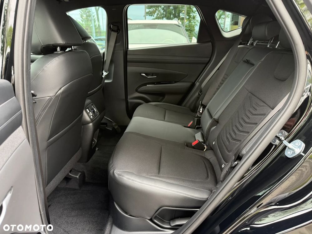 Hyundai Tucson 1.6 T-GDi HEV Smart 2WD - 11