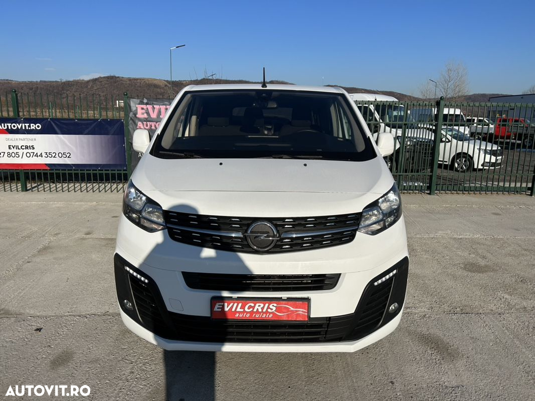 Opel Vivaro - 17