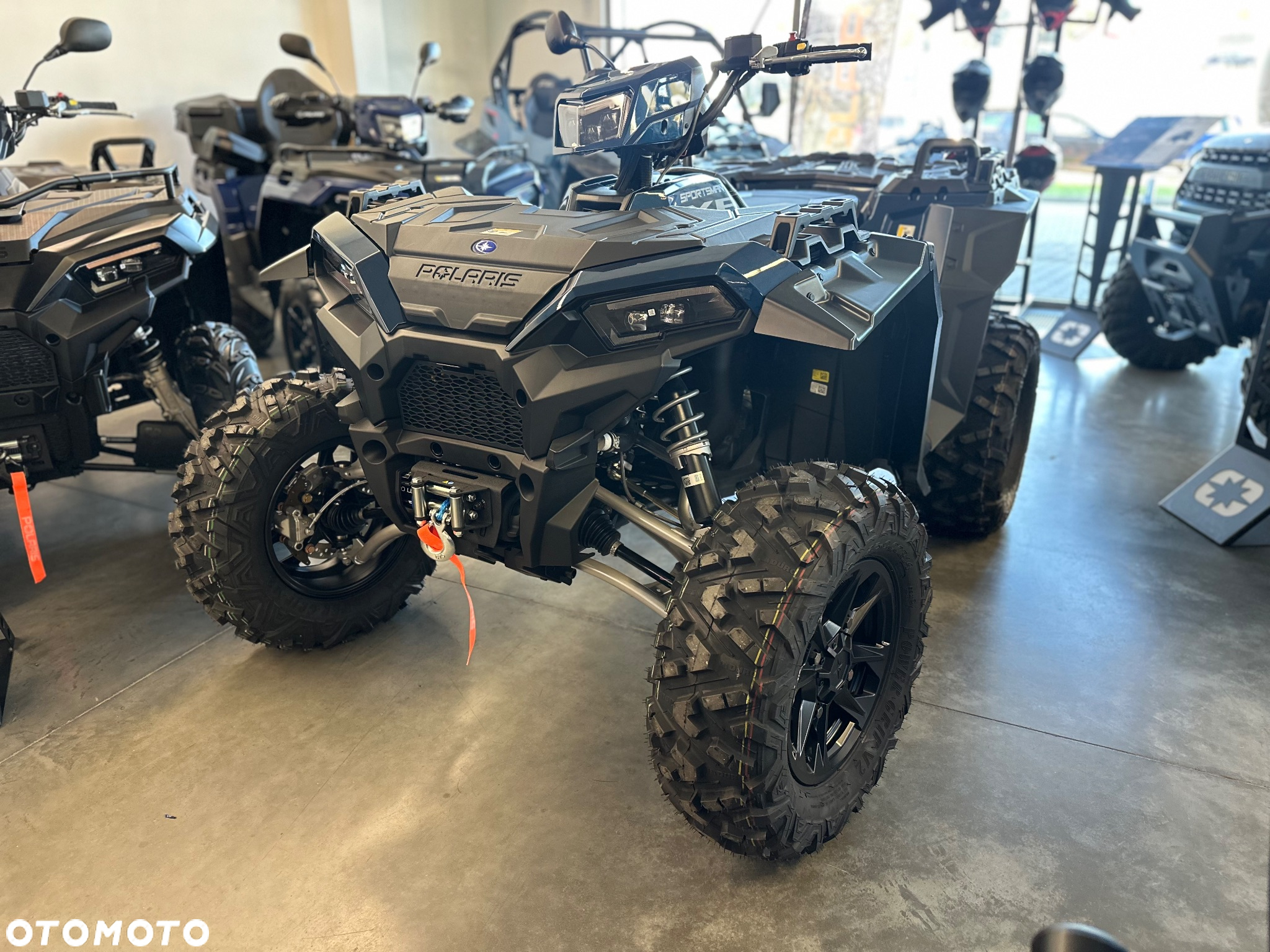 Polaris Sportsman - 10