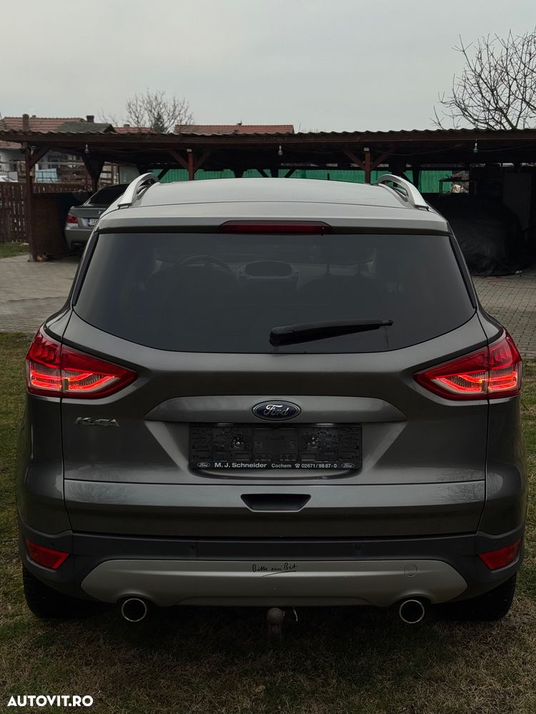 Ford Kuga 2.0 TDCi Powershift 4WD Titanium - 10