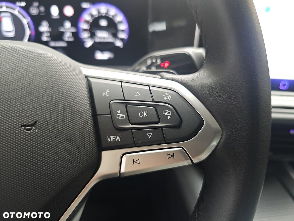 Volkswagen Passat - 15