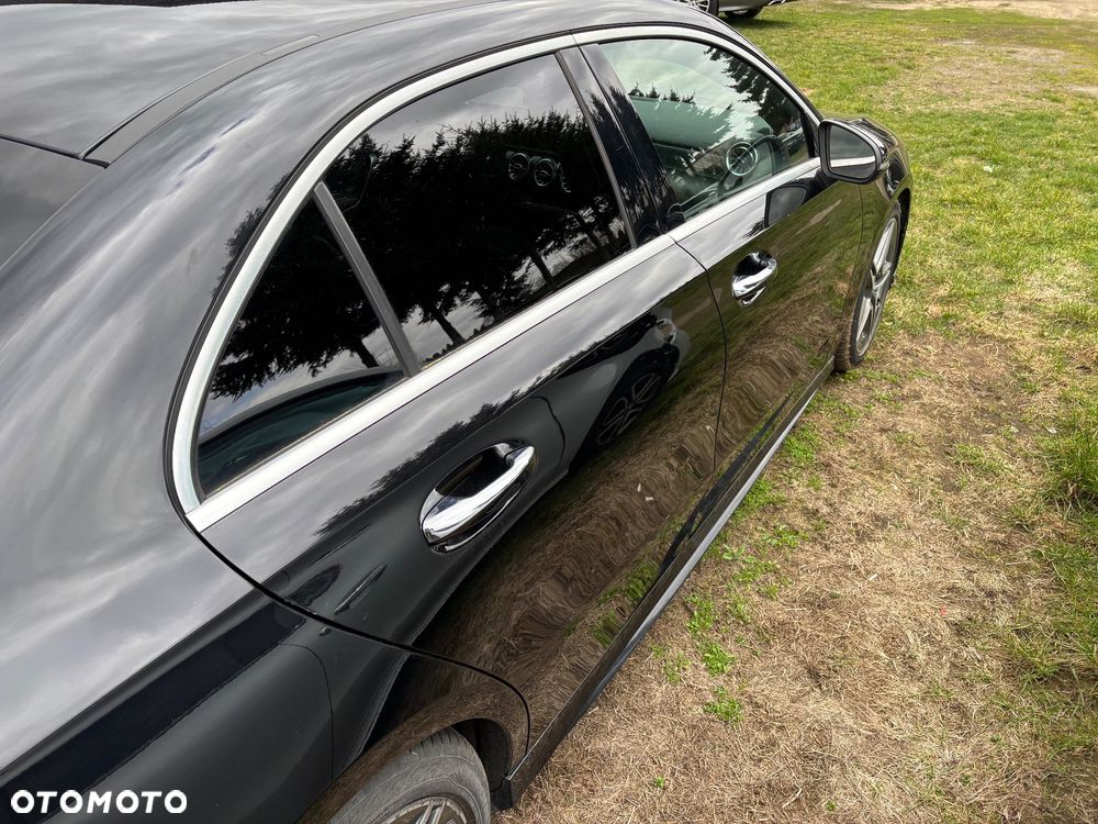 Mercedes-Benz Klasa A 200 AMG Line 7G-DCT - 4