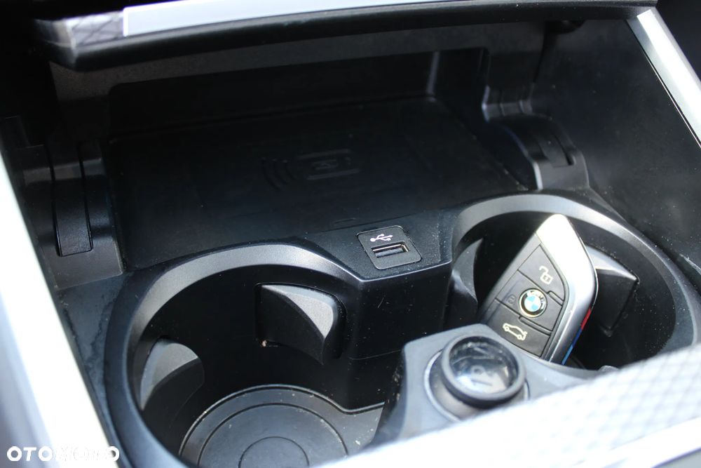 BMW Seria 3 320d mHEV M Sport sport - 28