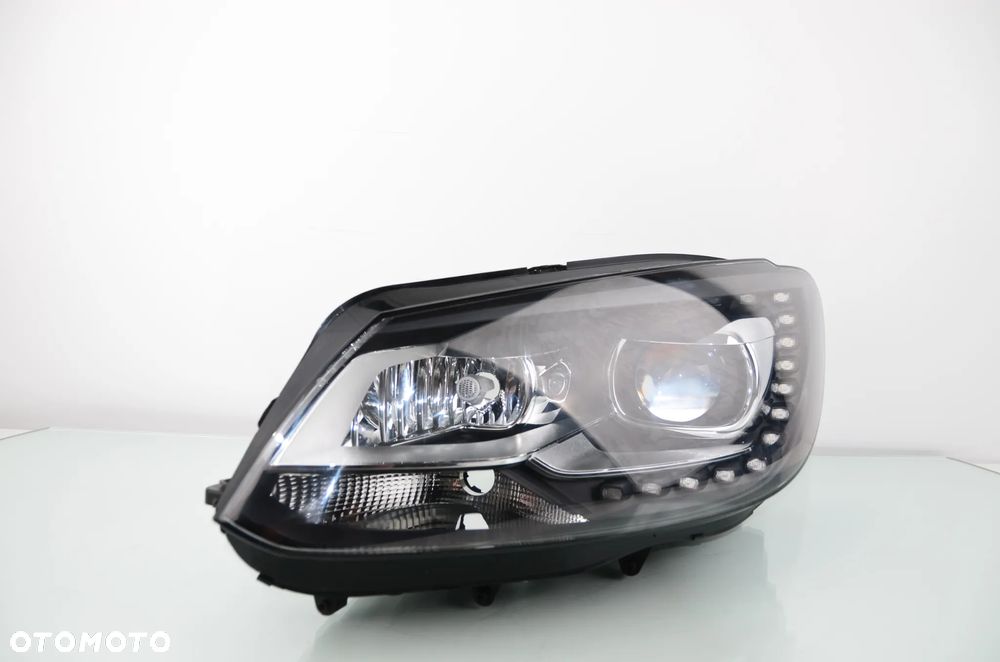 VW TOURAN 2 BI-XENON LED 1T1941751H Lewy Przedni Oryginał - 2
