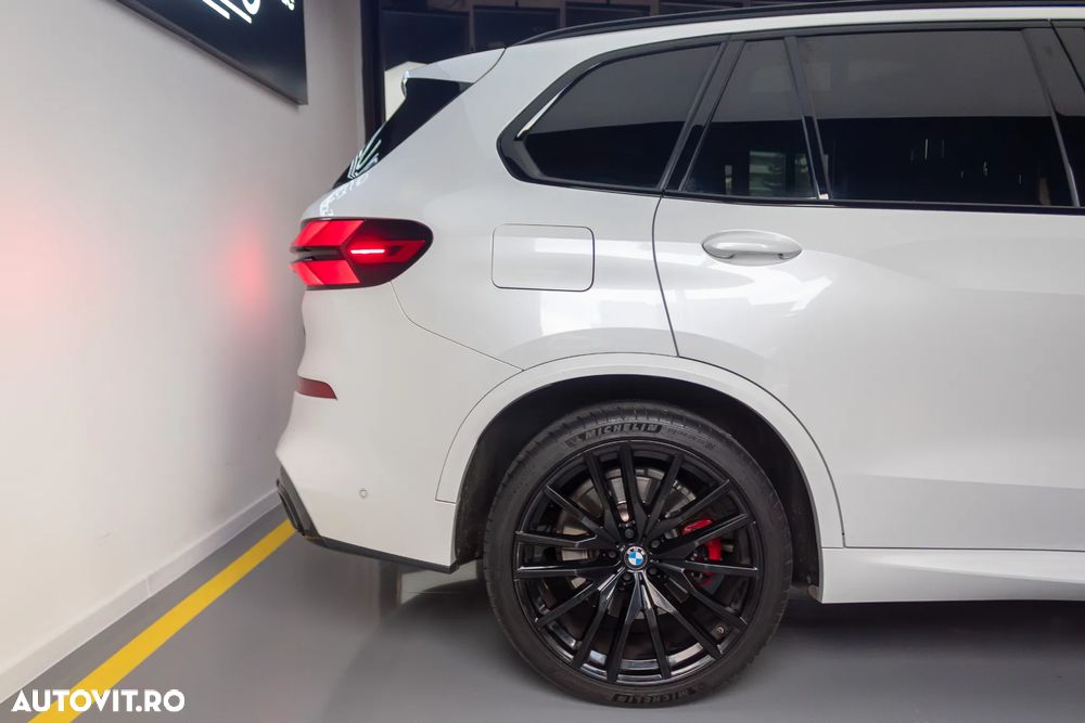 BMW X5 M M60i xDrive - 33