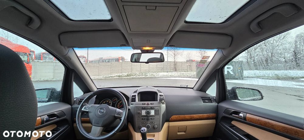 Opel Zafira 1.9 CDTI Cosmo - 16