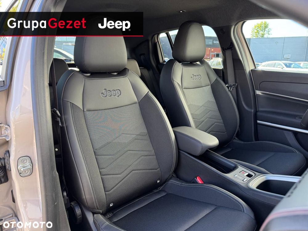 Jeep Avenger - 15