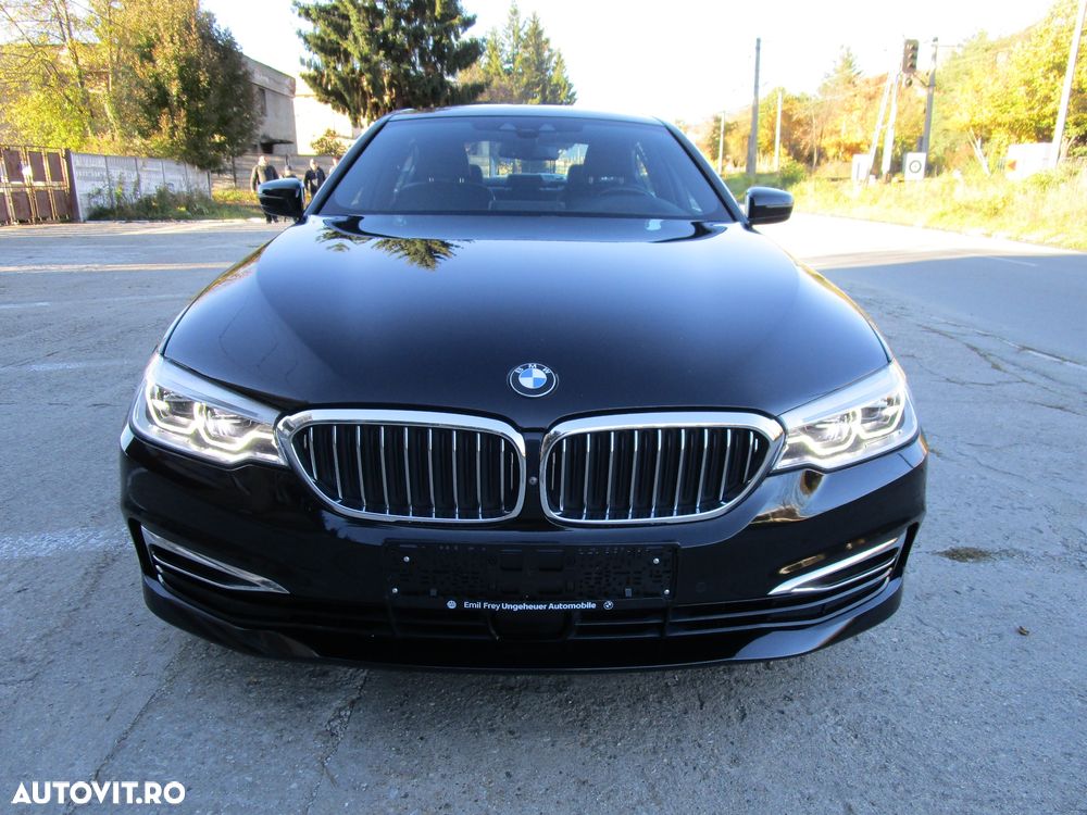 BMW Seria 5 530e xDrive Aut. Luxury Line - 9
