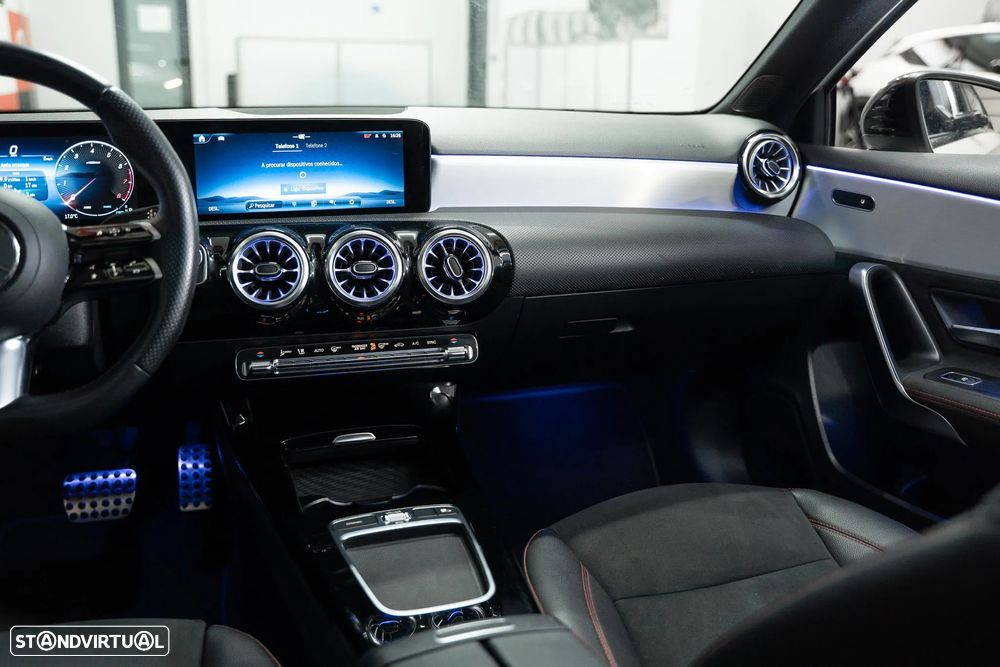 Mercedes-Benz A 200 Limousine AMG Line Aut. - 17