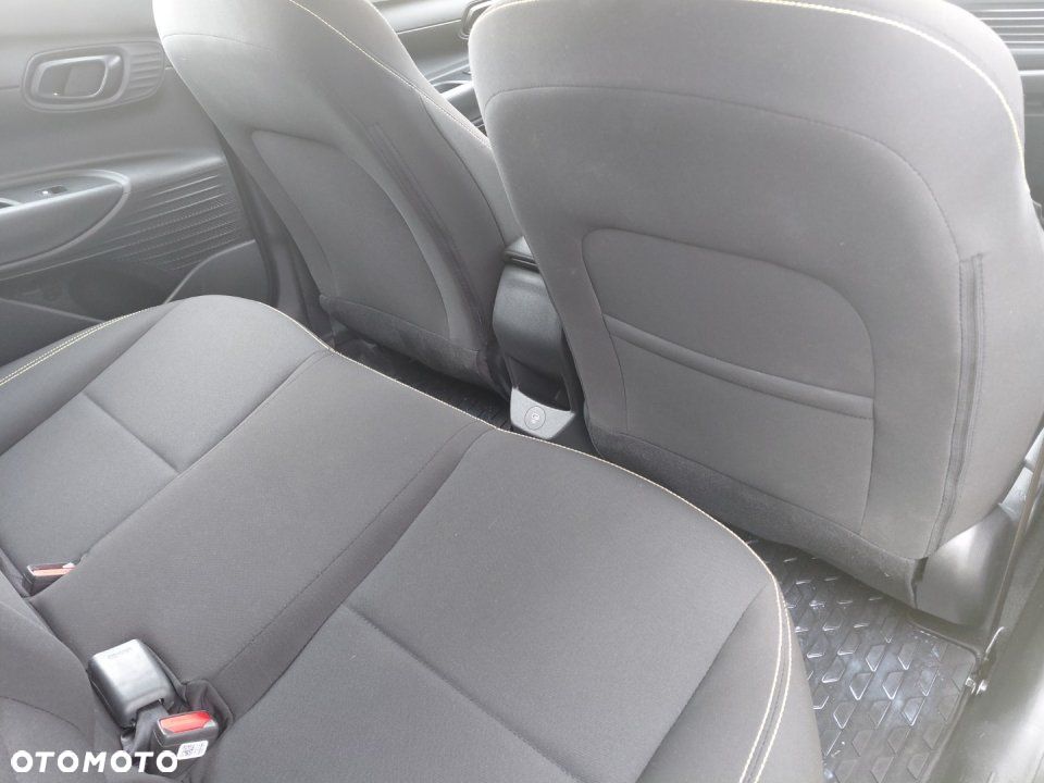Hyundai i20 - 33