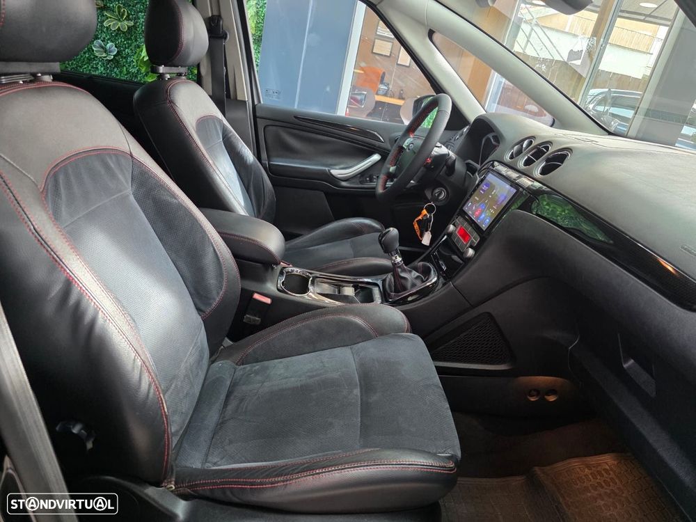 Ford S-Max 2.2 TDCi Titanium 7L - 11