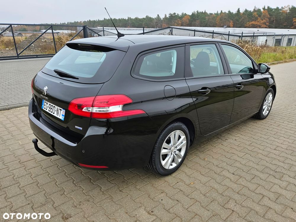 Peugeot 308 SW 1.6 BlueHDi Allure S&S - 19
