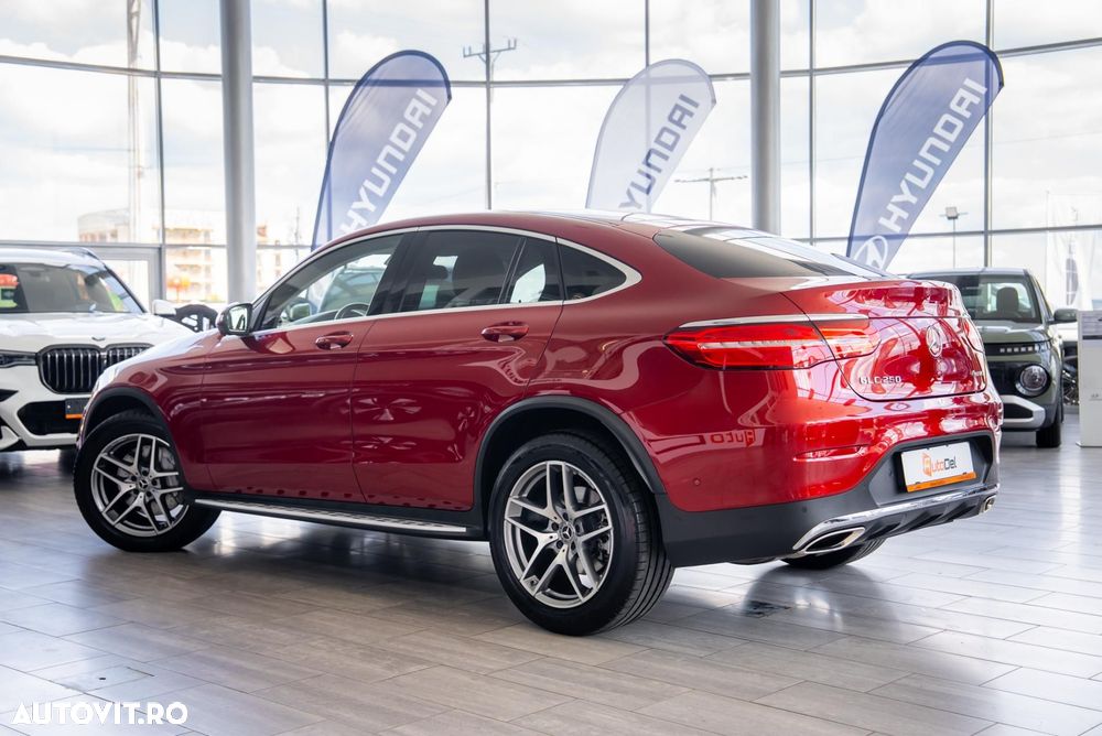 Mercedes-Benz GLC Coupe 250 4Matic 9G-TRONIC Exclusive - 12