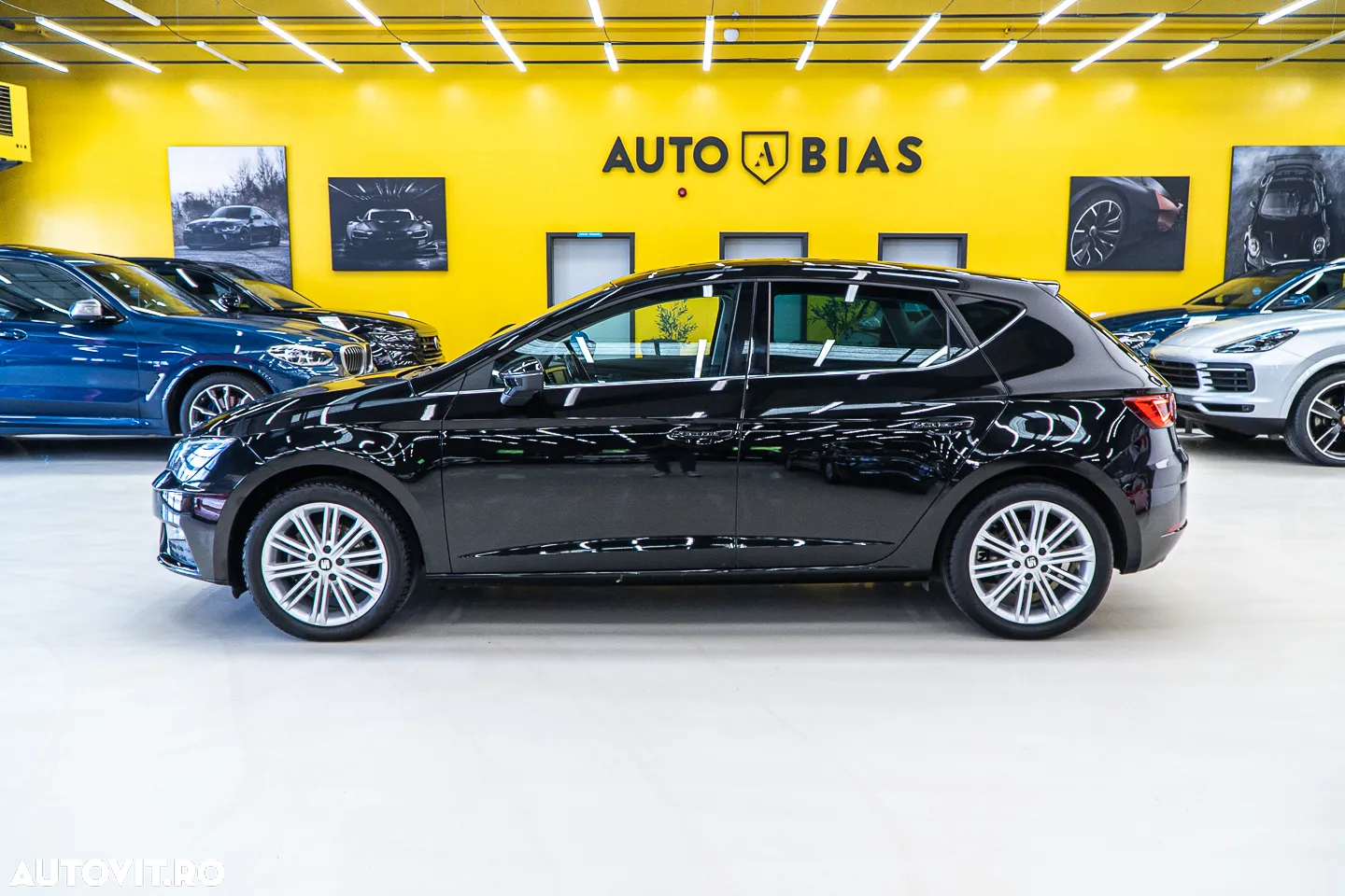 Seat Leon 2.0 TDI DPF Start&Stop DSG XCELLENCE - 17