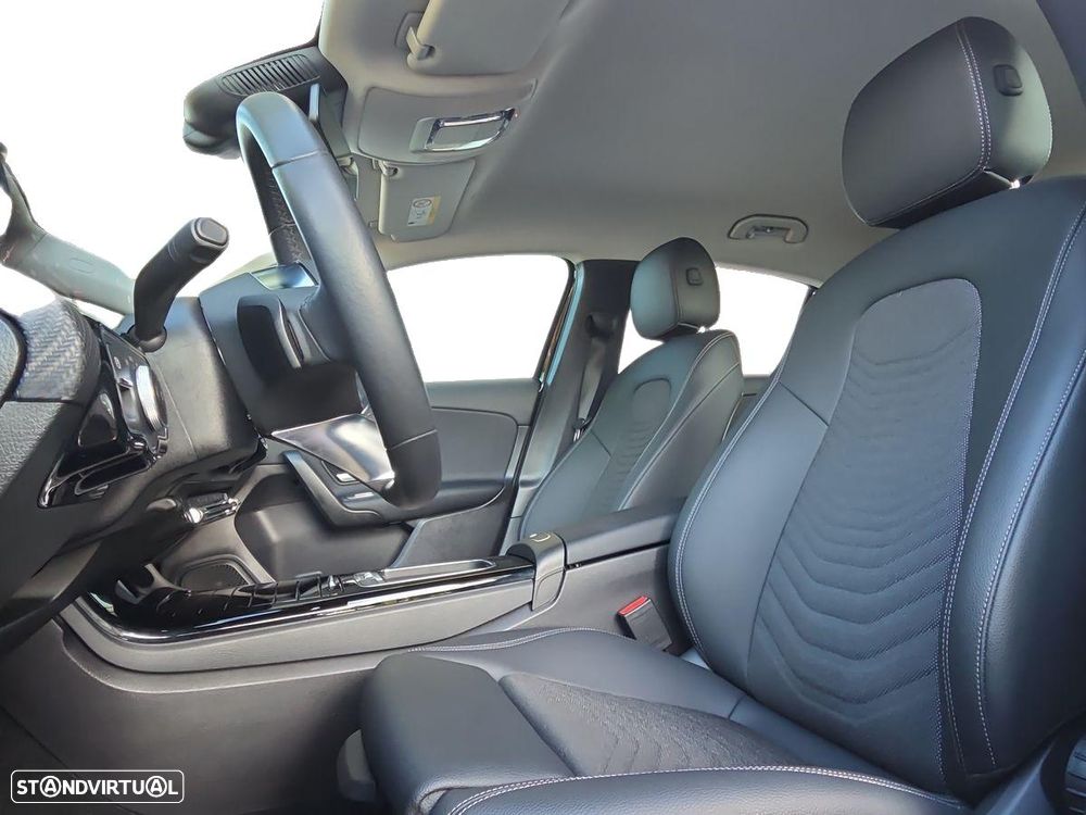 Mercedes-Benz A 200 Style Plus Aut. - 11