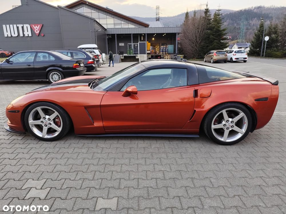 Chevrolet Corvette - 8