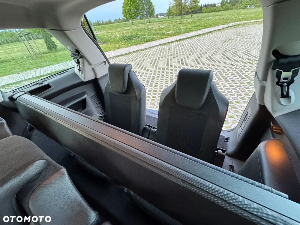 Citroën C4 Grand Picasso - 10