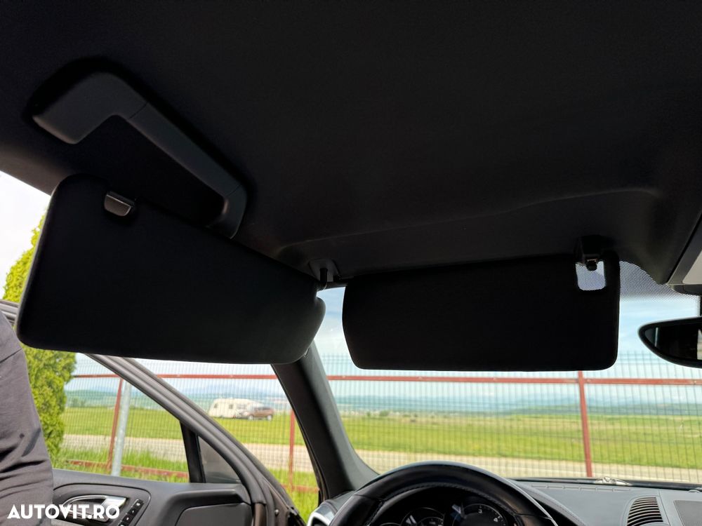 Porsche Cayenne 3.0 L V6 - 15