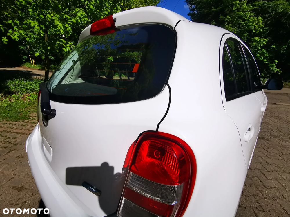Nissan Micra 1.2 30 Jahre Edition - 8