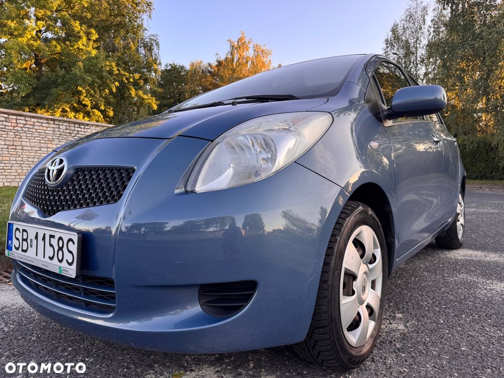 Toyota Yaris 1.0 Terra - 2