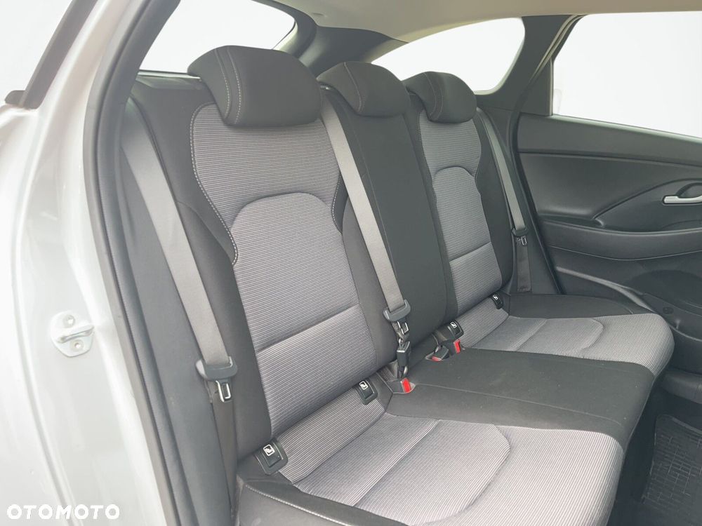 Hyundai i30 - 13