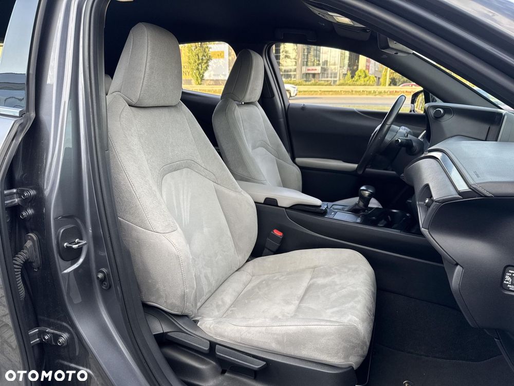 Lexus UX 200 Optimum 2WD - 20