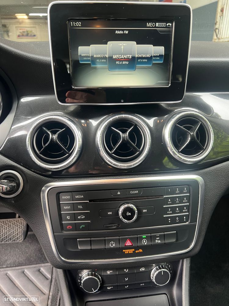 Mercedes-Benz CLA 200 d Shooting Brake Urban Aut. - 23