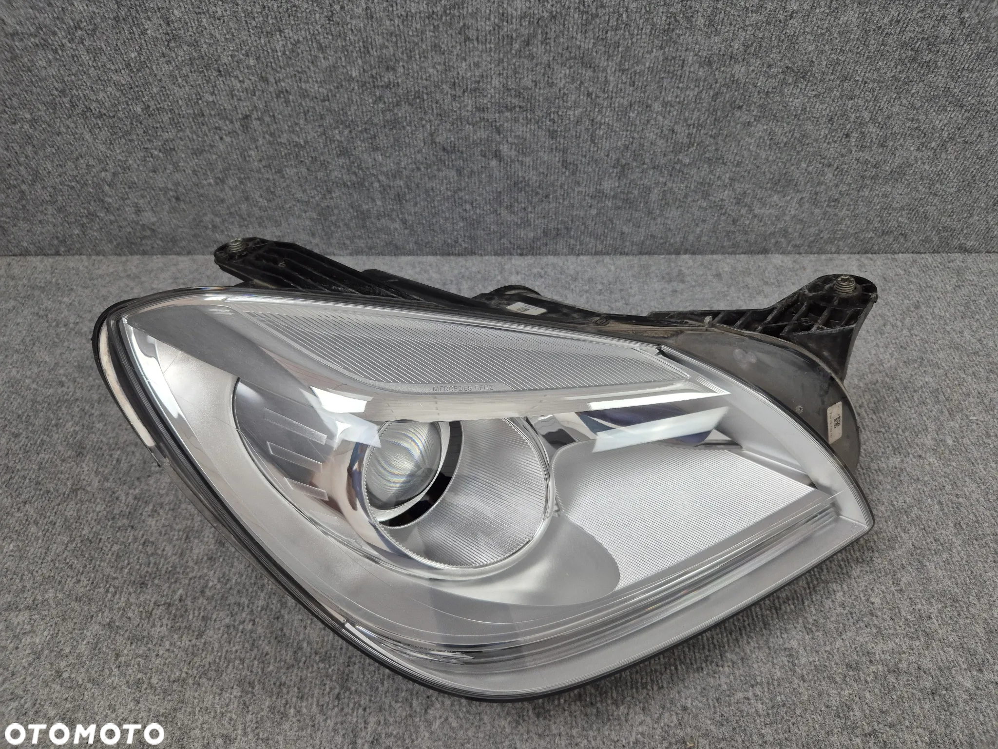 REFLEKTOR LAMPA PRZEDNIA PRAWA - MERCEDES SLK R172 10-15 - 3