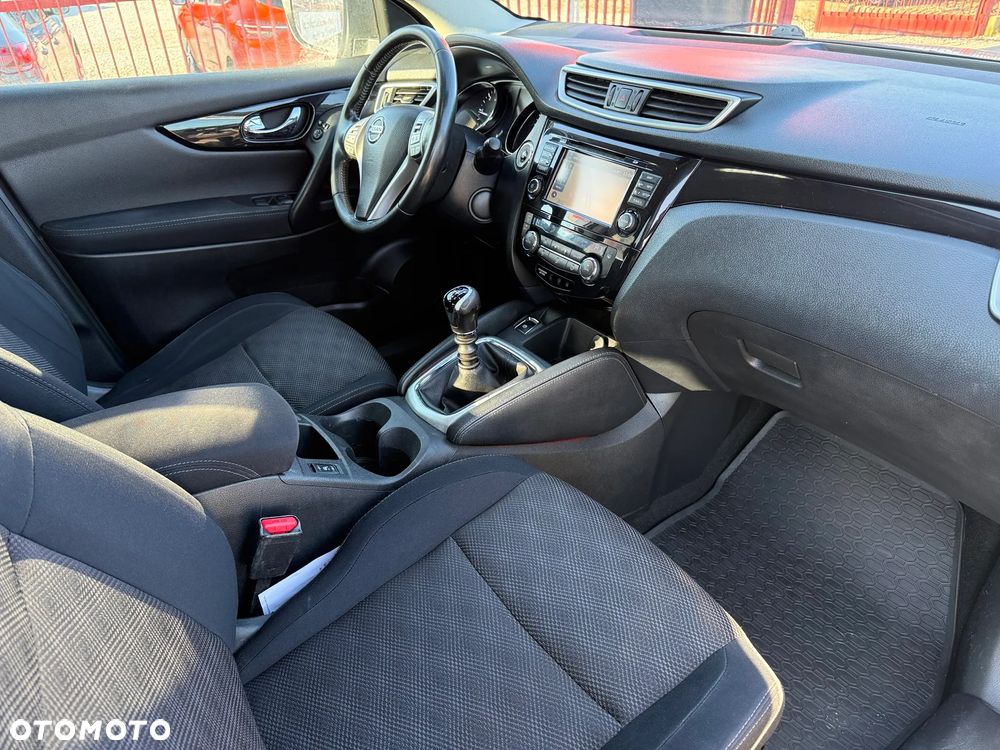 Nissan Qashqai - 16