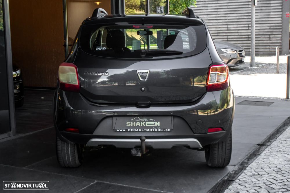 Dacia Sandero 1.5 dCi Stepway - 8
