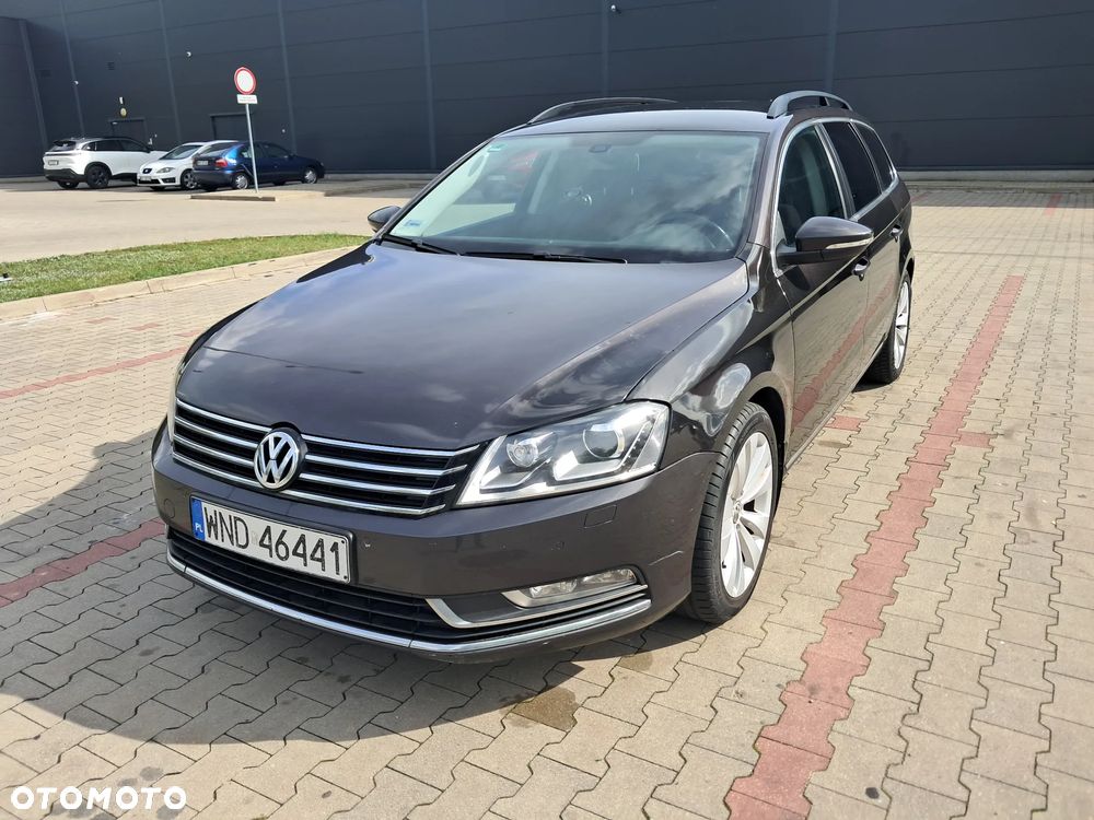 Volkswagen Passat 2.0 TDI DPF Comfortline DSG - 1