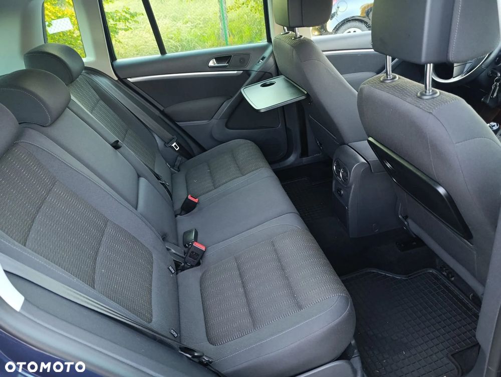 Volkswagen Tiguan - 22